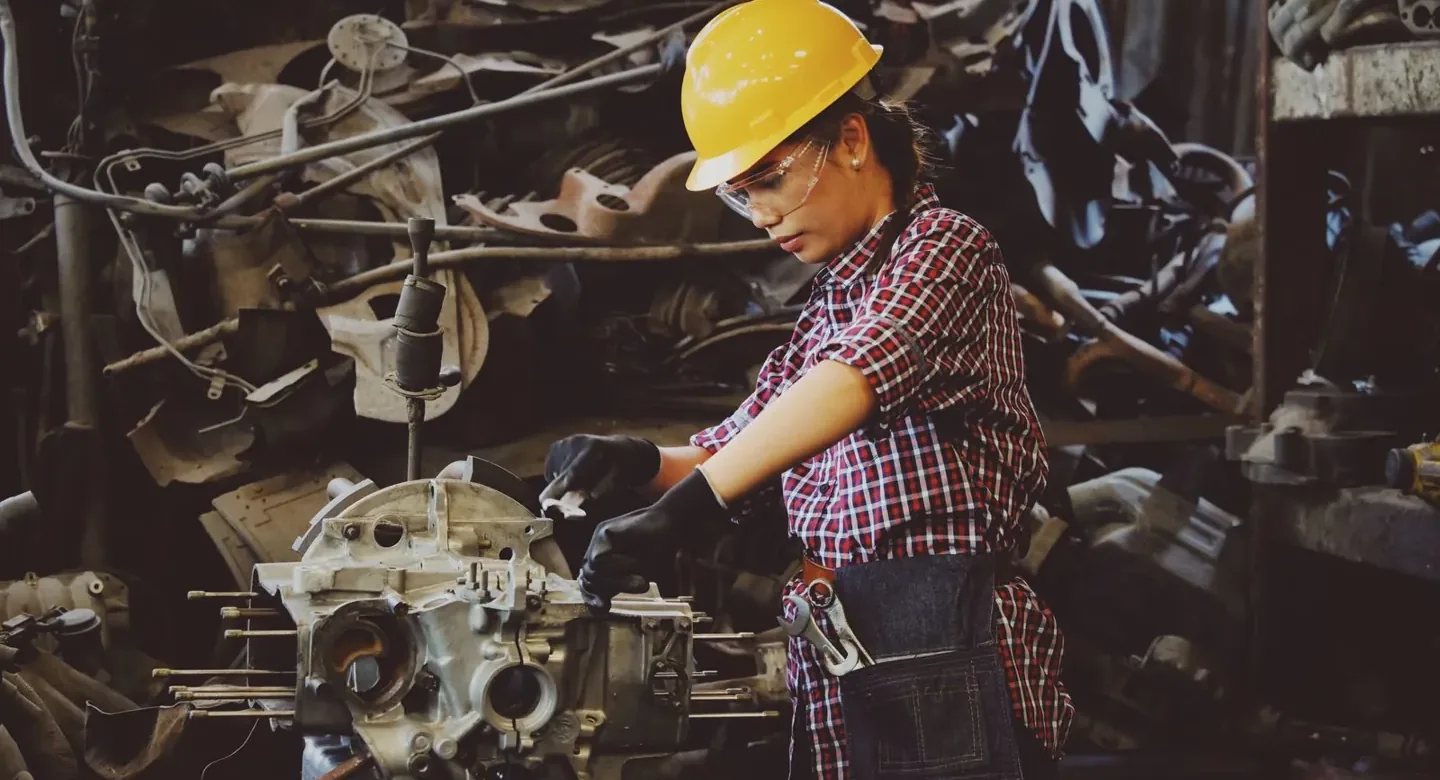 Illustrative Manufacturing & industrial services template image